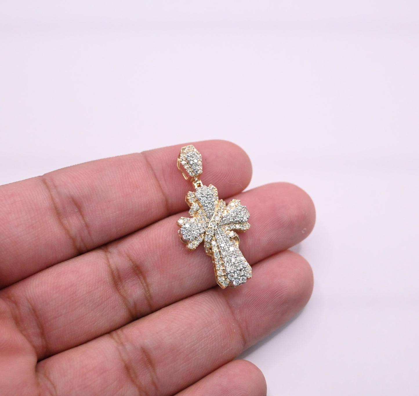 10K Gold Diamond Pendant 1.50CT