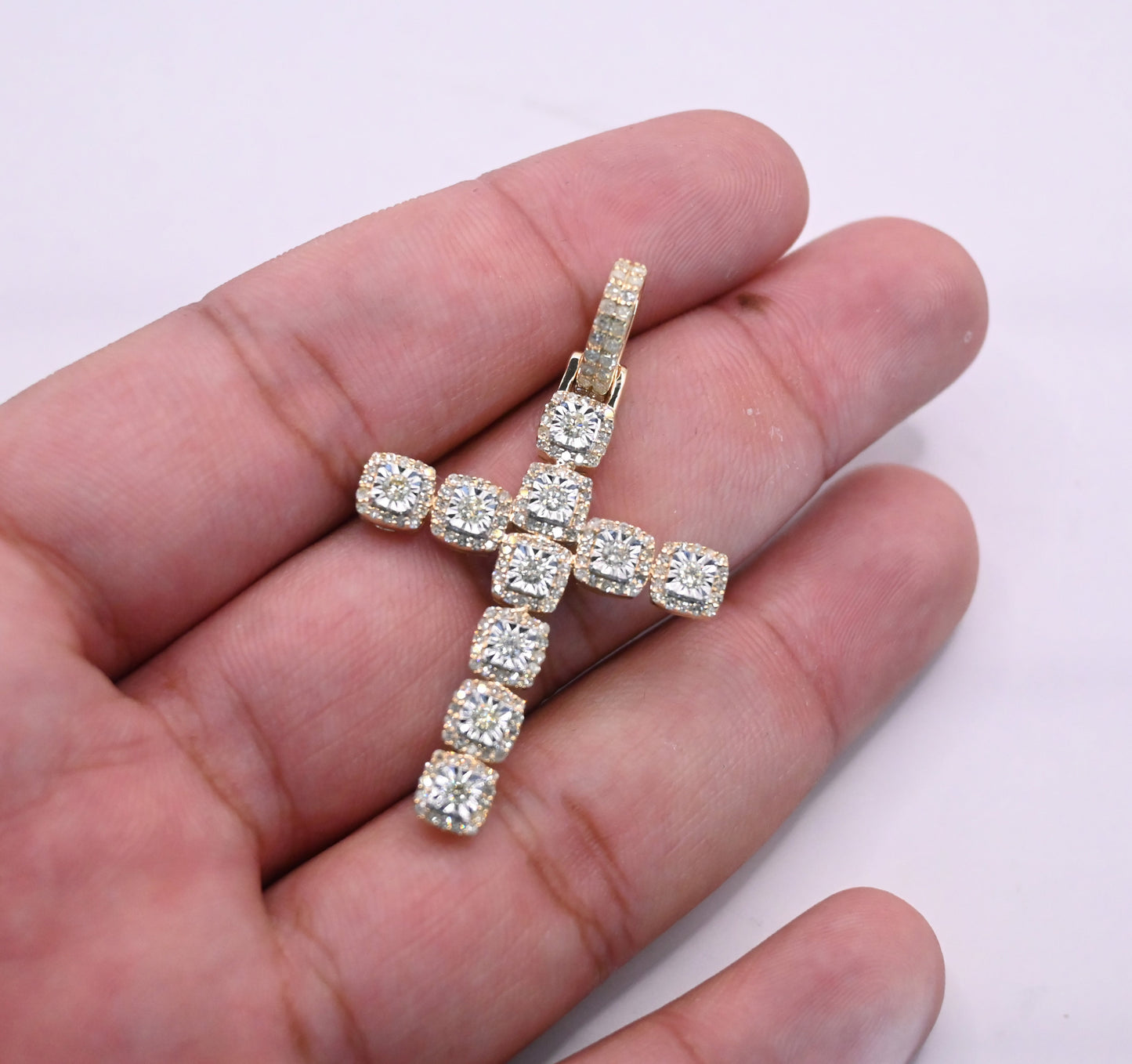 10K Gold Diamond Pendant 1.50CT